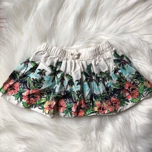 OshKosh B'gosh Bottoms - OshKosh tropical print skirt size 24M OshKosh B'gosh Bottoms - OshKosh tropical print skirt size 24M